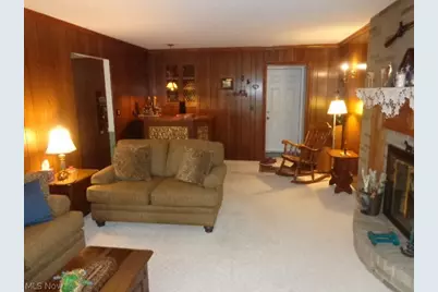 7422 Dogwood Lane, Parma, OH 44130 - Photo 25