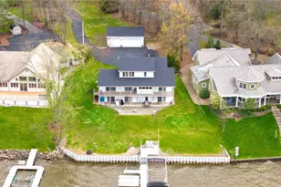 1408 NE River Rd, Lake Milton, OH 44429 - Photo 5