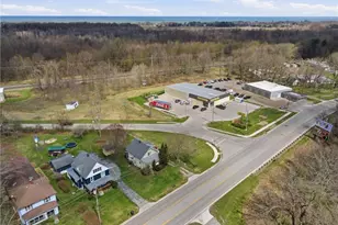 284 W Main Rd, Conneaut, OH 44030 - Photo 37