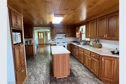 1099 Steubenville Road SE, Carrollton, OH 44615 - Photo 17