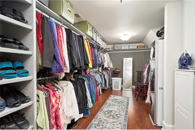 69 E Fairlawn Boulevard, Akron, OH 44313 - Photo 31