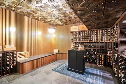 69 E Fairlawn Boulevard, Akron, OH 44313 - Photo 39