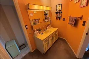 147 Newell Ave, St Clairsville, OH 43950 - Photo 9