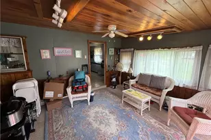 147 Newell Ave, St Clairsville, OH 43950 - Photo 7