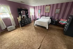 147 Newell Ave, St Clairsville, OH 43950 - Photo 13