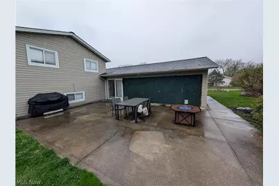 8645 Courtland Drive, Strongsville, OH 44149 - Photo 15