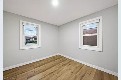 262 E 324th Street, Willowick, OH 44095 - Photo 15