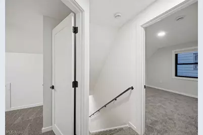 262 E 324th Street, Willowick, OH 44095 - Photo 21