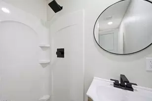 262 E 324th St, Willowick, OH 44095 - Photo 17