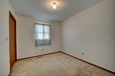 445 N George Street, West Lafayette, OH 43845 - Photo 11