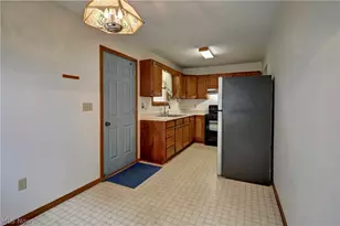 445 N George St, West Lafayette, OH 43845 - Photo 5