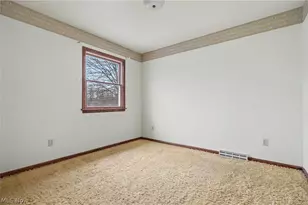 8625 4 Seasons Trail, Poland, OH 44514 - Photo 23