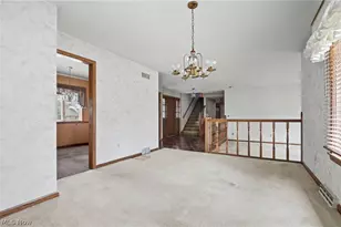 8625 4 Seasons Trail, Poland, OH 44514 - Photo 13