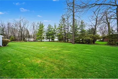 8625 Four Seasons Trail, Poland, OH 44514 - Photo 39