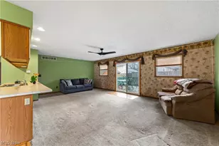 3869 Dayton Ave, Lorain, OH 44052 - Photo 11