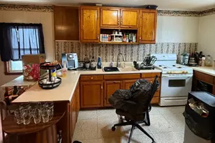 108 Rush St, Elyria, OH 44035 - Photo 5