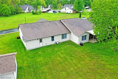 5180 Winthrop Drive, Austintown, OH 44515 - Photo 5