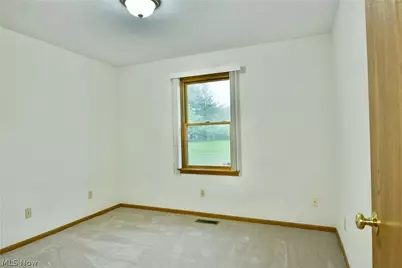 5180 Winthrop Drive, Austintown, OH 44515 - Photo 23