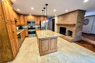 121 Beckett Ct, St Clairsville, OH 43950 - Photo 9