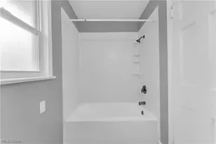 1791 Forest Dr, Euclid, OH 44117 - Photo 19