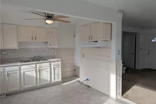 1490 - 1492 E 250th St, Euclid, OH 44117 - Photo 11