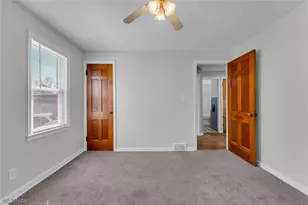 226 E 242nd St, Euclid, OH 44123 - Photo 27