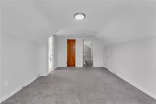 226 E 242nd St, Euclid, OH 44123 - Photo 25
