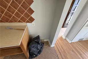 871 E 232nd St, Euclid, OH 44123 - Photo 13