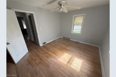 871 E 232nd Street, Euclid, OH 44123 - Photo 11