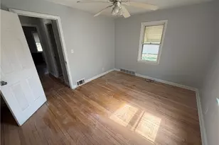 871 E 232nd St, Euclid, OH 44123 - Photo 11