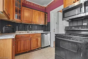 1297 W 116th St, Loveland, OH 44102 - Photo 5