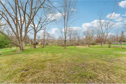 9340 Avery Road, Grandview Heights, OH 44147 - Photo 33