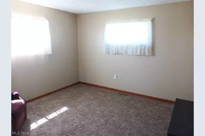 105 Newbanks Road, Parkersburg, WV 26104 - Photo 13