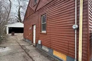 9809 Marah Ave, Loveland, OH 44104 - Photo 3