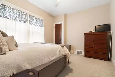 14420 Delaware Avenue, Oakwood, OH 44107 - Photo 13