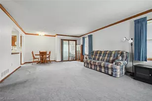 145 Michael Ln, Cuyahoga Falls, OH 44223 - Photo 5