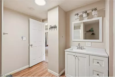1026 Collinwood Avenue, Akron, OH 44310 - Photo 11