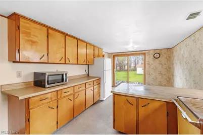 228 S Portage, Doylestown, OH 44230 - Photo 23