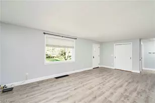 2625 Eaton Road NW, Canton, OH 44708 - Photo 3