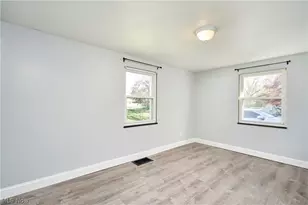 2625 Eaton Road NW, Canton, OH 44708 - Photo 7