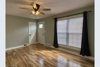 5706 Virginia Avenue, Parma, OH 44129 - Photo 5