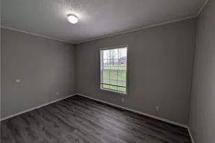 135 Kenny Brook Ln, Elyria, OH 44035 - Photo 7