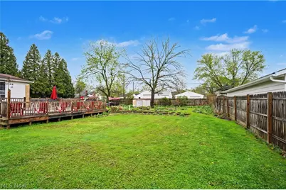 615 W Ohio Avenue, Sebring, OH 44672 - Photo 45