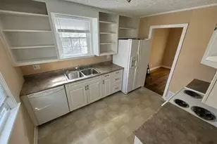 21601 Morris Ave, Euclid, OH 44123 - Photo 5