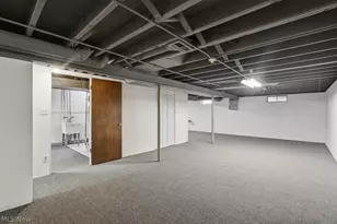 513 Lynnview Dr, Sagamore Hills, OH 44067 - Photo 23