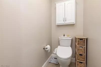 2770 Ash Meadows Boulevard, Zanesville, OH 43701 - Photo 29