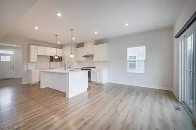 36270 Lands End Drive, North Ridgeville, OH 44039 - Photo 7