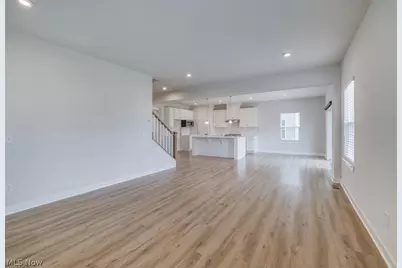 36270 Lands End Drive, North Ridgeville, OH 44039 - Photo 11