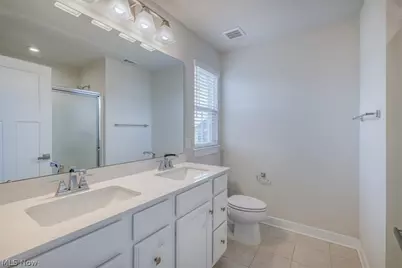 36270 Lands End Drive, North Ridgeville, OH 44039 - Photo 15