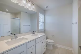 36270 Lands End Dr, North Ridgeville, OH 44039 - Photo 15